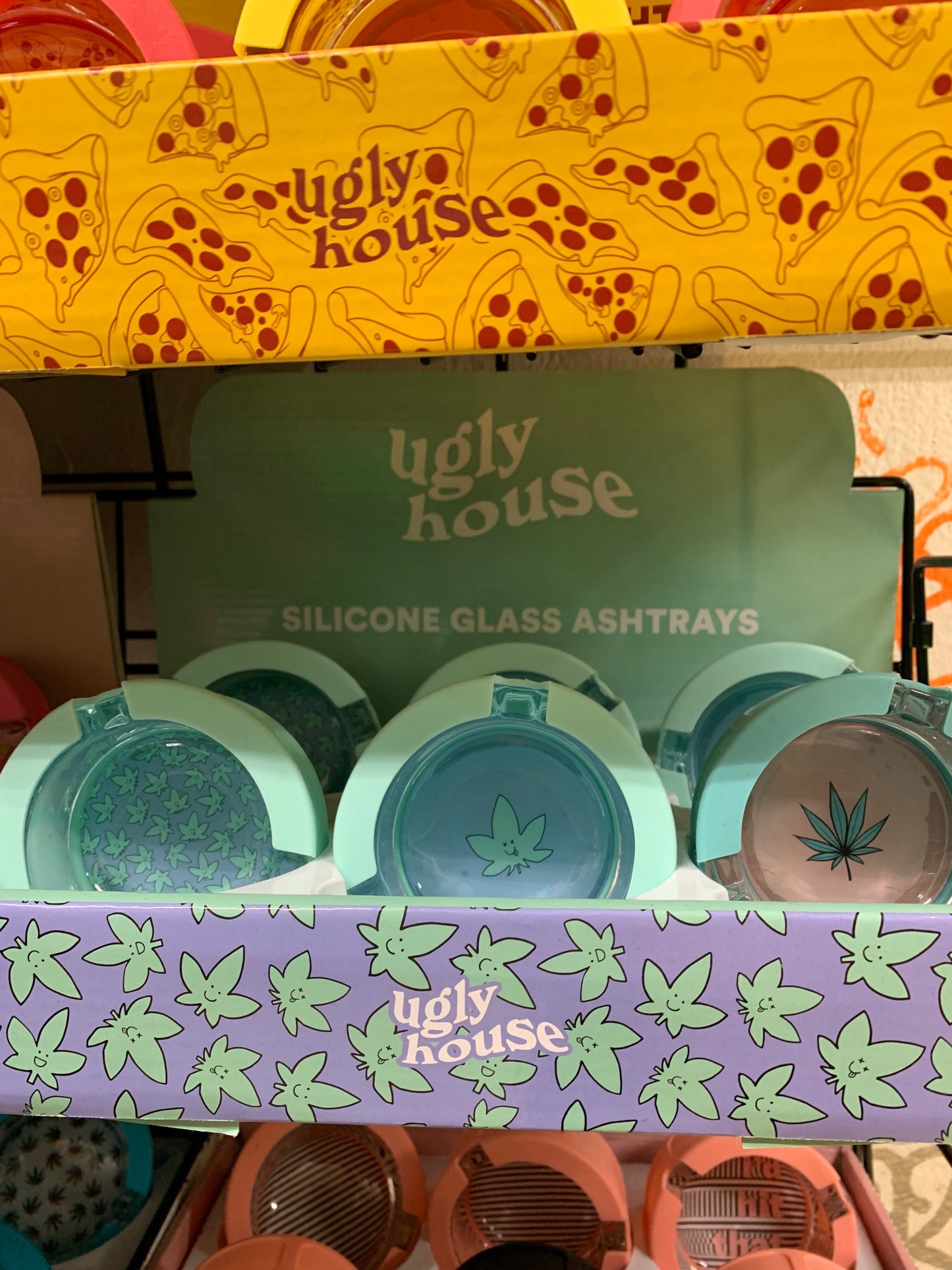 UglyHouse Ashtray image 4