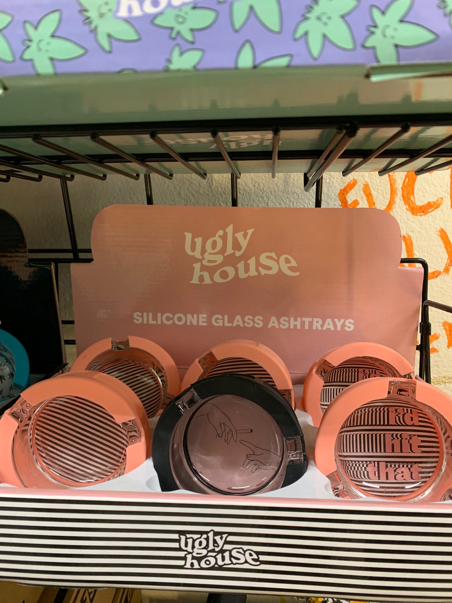UglyHouse Ashtray image 3