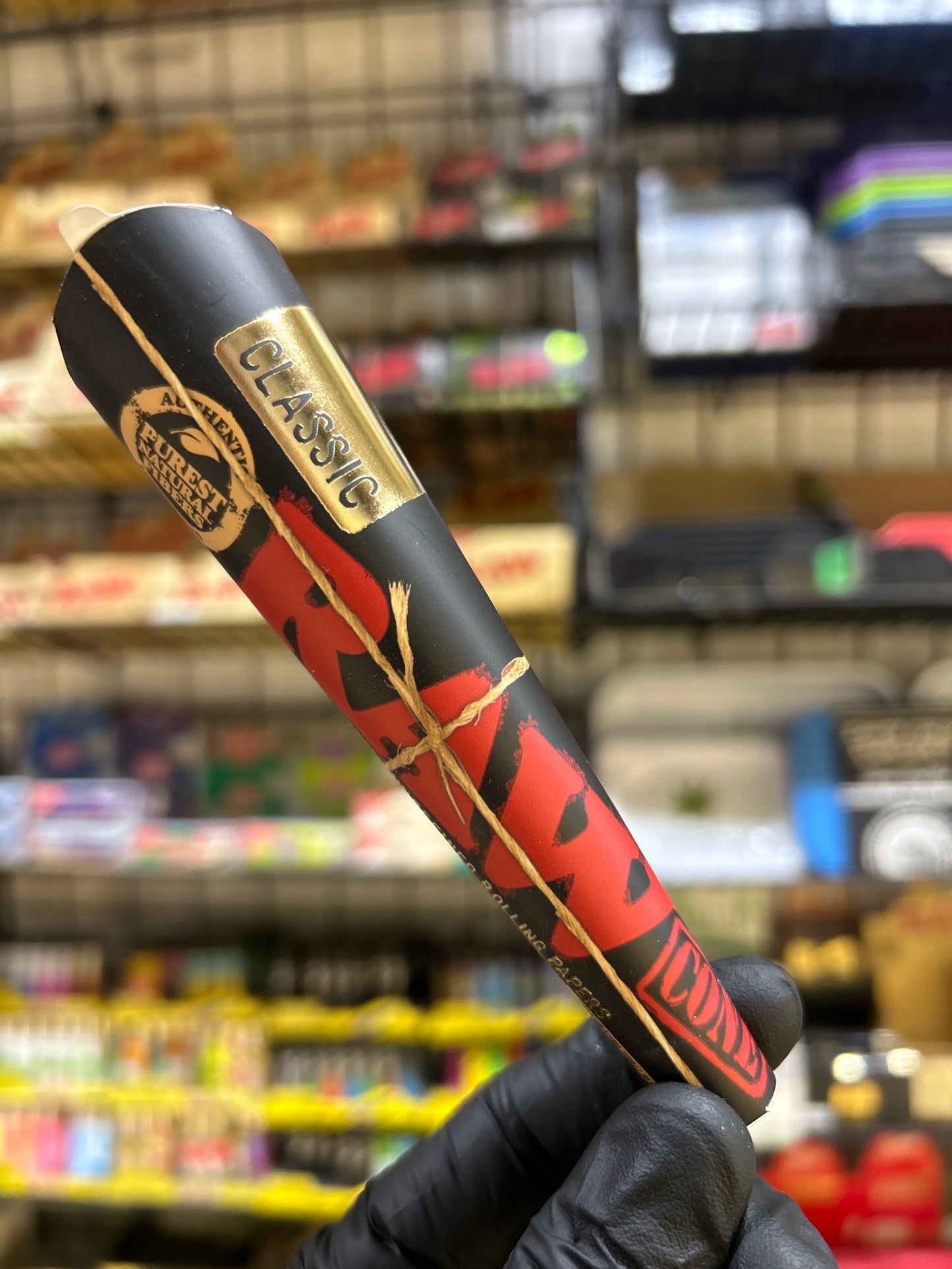 Raw Black King Classic Cone 4pk image 0