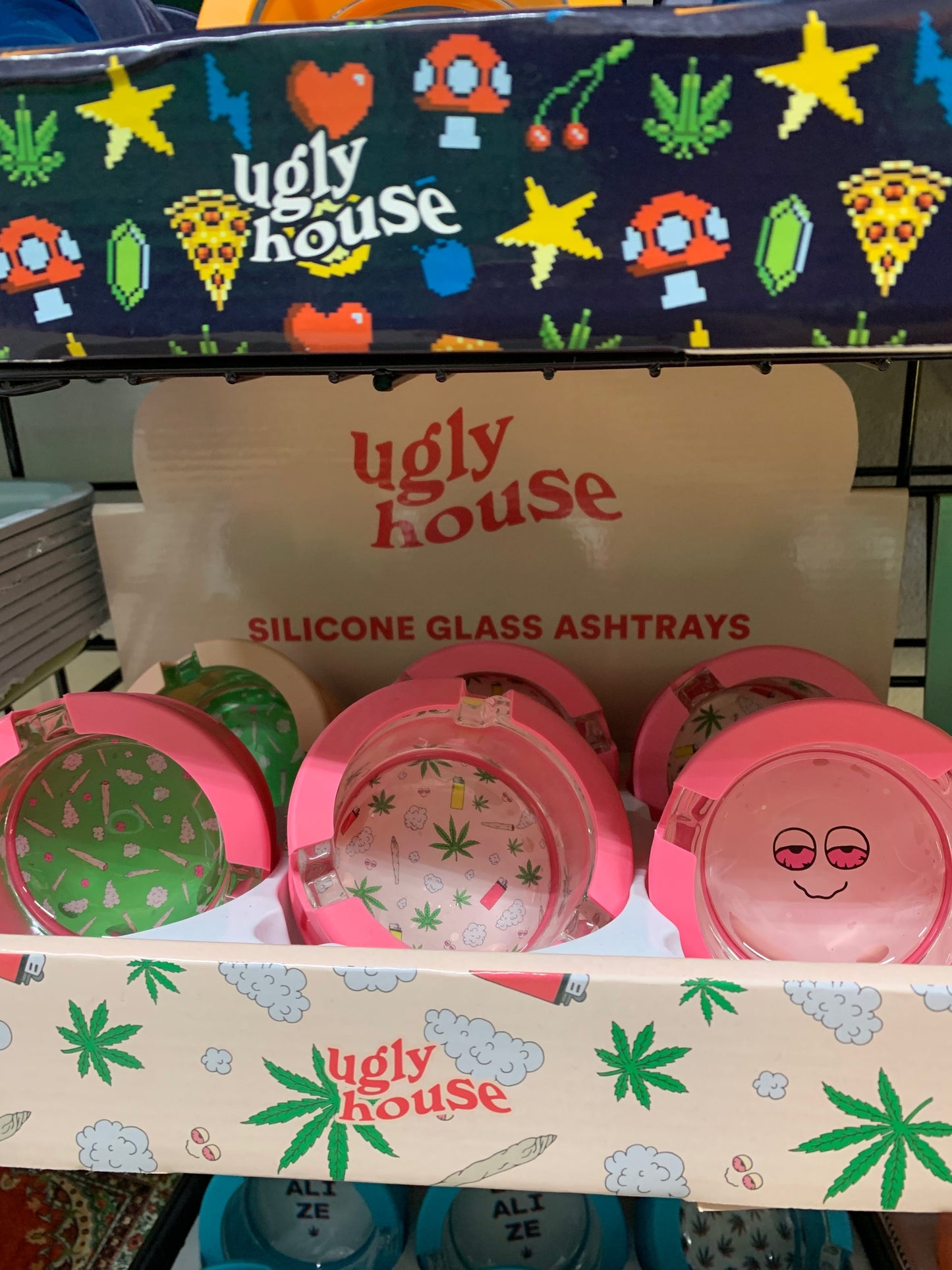 UglyHouse Ashtray image 1