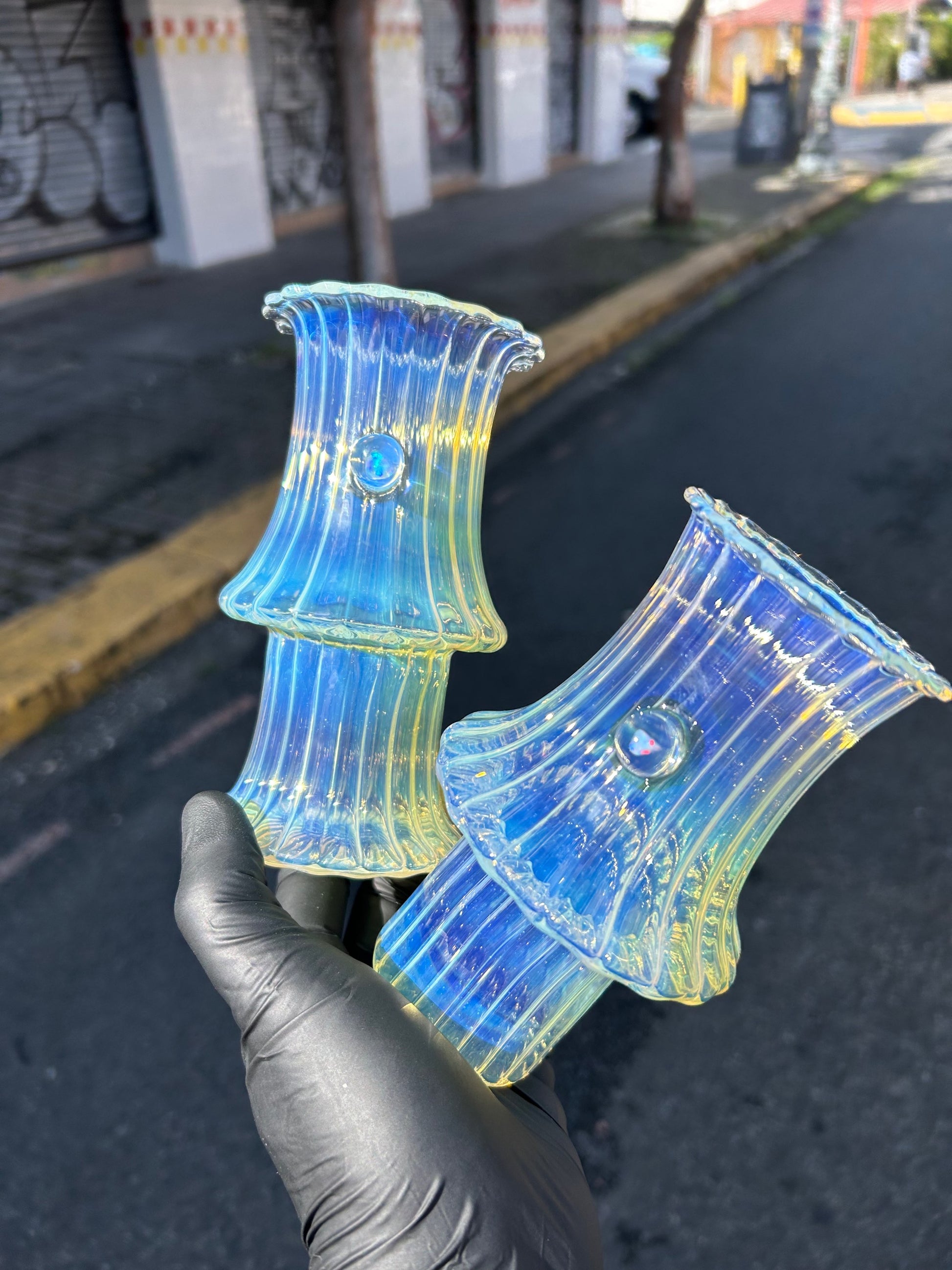 Scalloped Cup Medium image 0